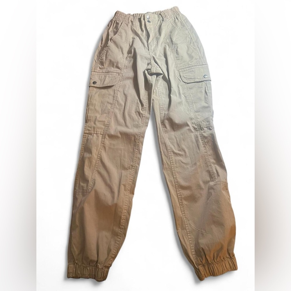Garage Women’s Beige Cargo Pants